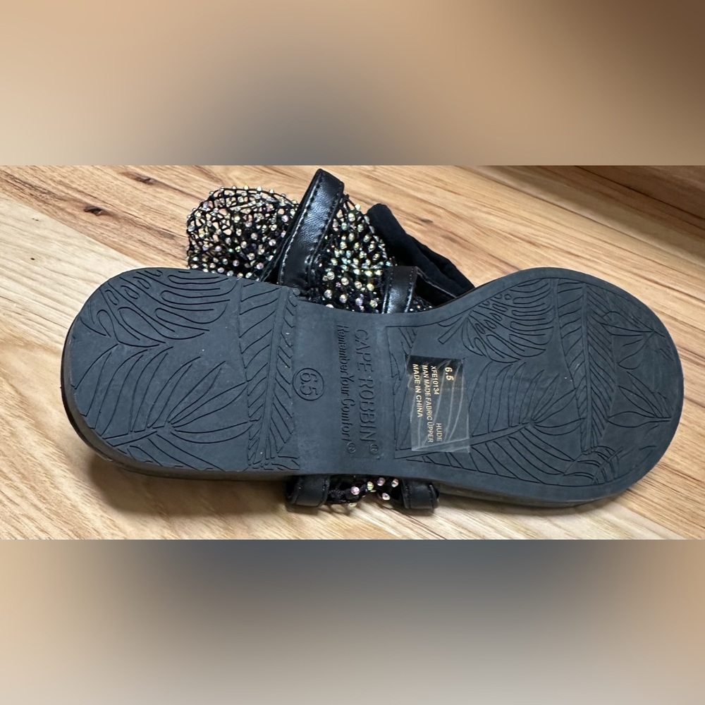 Cape Robbin Hude Rhinestone Mesh Thigh High Flat Sandals - Black NWT - Picture 8 of 10